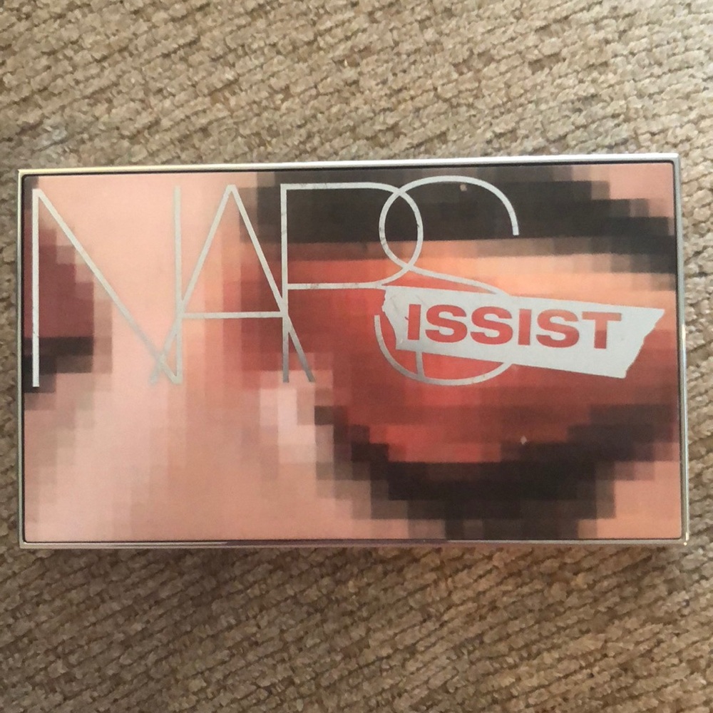 NARS Narsissist wanted eyeshadow palette. Like new